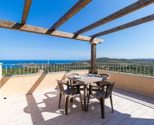 Italy Sardinia Isola Rossa vacation rental compare prices direct by owner 20325326
