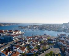 Sweden Västra Götaland Marstrand vacation rental compare prices direct by owner 12984345