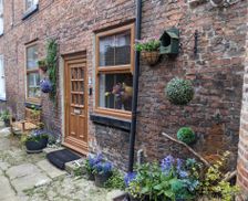 United Kingdom North Yorkshire Whitby vacation rental compare prices direct by owner 23735809