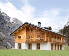 Italy Valle d'Aosta Gressoney-la-Trinité vacation rental compare prices direct by owner 18035961