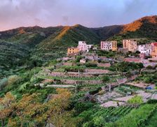 Italy Liguria Corniglia vacation rental compare prices direct by owner 18565409