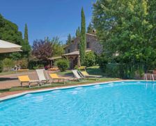 Italy Lazio Celle sul Rigo vacation rental compare prices direct by owner 19485271