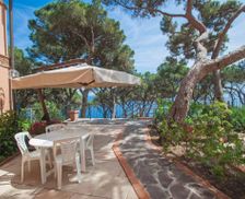 Italy Elba Capo D'Arco vacation rental compare prices direct by owner 16057537