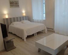 France Ile de France Bray-sur-Seine vacation rental compare prices direct by owner 13685124