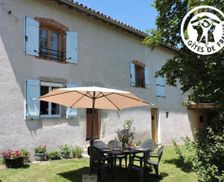 France Auvergne-Rhône-Alpes Pralong vacation rental compare prices direct by owner 4613710