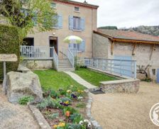 France Auvergne-Rhône-Alpes Cherier vacation rental compare prices direct by owner 5848937