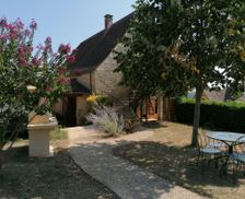 France Nouvelle-Aquitaine Daglan vacation rental compare prices direct by owner 4070186