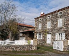 France Auvergne Mazeyrat-d'Allier vacation rental compare prices direct by owner 4297600