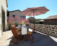 France Auvergne-Rhône-Alpes Polignac vacation rental compare prices direct by owner 4230264