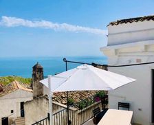 Italy Apulia Monte SantʼAngelo vacation rental compare prices direct by owner 18708270