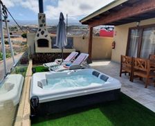 Spain Tenerife Playa de San Juan vacation rental compare prices direct by owner 14577732