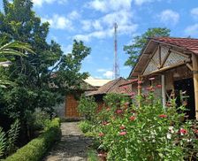 Indonesia Central Java Wonosobo vacation rental compare prices direct by owner 13910471