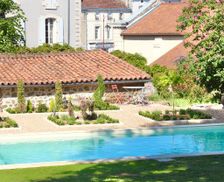 France Aquitaine Piégut-Pluviers vacation rental compare prices direct by owner 13012841