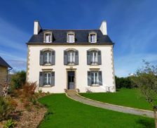 France Brittany Kerlaz vacation rental compare prices direct by owner 14225041