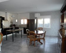 France Languedoc-Roussillon Roujan vacation rental compare prices direct by owner 14282355