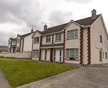 Ireland Donegal County Buncrana vacation rental compare prices direct by owner 19203444