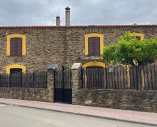 Spain Extremadura La Codosera vacation rental compare prices direct by owner 13653513