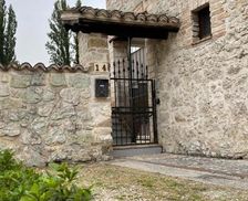 Italy Umbria Casteldilago vacation rental compare prices direct by owner 14146309