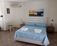 Italy Apulia Specchia vacation rental compare prices direct by owner 14353169