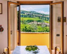 Italy Tuscany Monticchiello vacation rental compare prices direct by owner 29060544