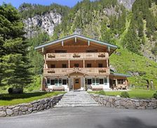 Austria Tyrol Mayrhofen vacation rental compare prices direct by owner 4192400