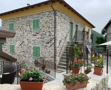 Italy Tuscany Pontremoli vacation rental compare prices direct by owner 14019428