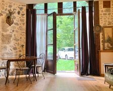 France Auvergne-Rhône-Alpes Saint-Martin-d'Uriage vacation rental compare prices direct by owner 4475696