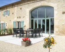 France Deux-Sèvres Gournay-Loizé vacation rental compare prices direct by owner 18564002