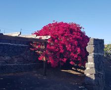 Spain Lanzarote La Asomada vacation rental compare prices direct by owner 33360666