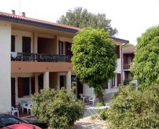 Italy Veneto Rosolina Mare vacation rental compare prices direct by owner 11003652