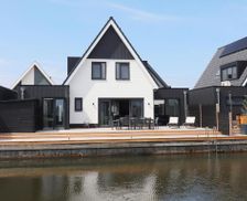 Netherlands Friesland Stavoren vacation rental compare prices direct by owner 24904666