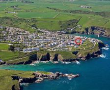 United Kingdom Cornwall Port Isaac vacation rental compare prices direct by owner 13107019