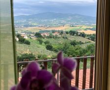 Italy Umbria Gualdo Cattaneo vacation rental compare prices direct by owner 26992552