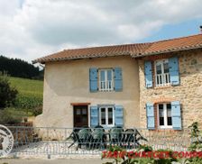 France Auvergne-Rhône-Alpes Saint-Romain-d'Urfé vacation rental compare prices direct by owner 19476368