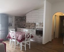 Italy Lazio Lido Di Fondi vacation rental compare prices direct by owner 13879999