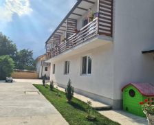 Romania Ilfov Baloteşti vacation rental compare prices direct by owner 13416976