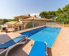 Spain Catalunya L'Escala vacation rental compare prices direct by owner 6644386