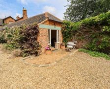 United Kingdom Lincolnshire Grantham vacation rental compare prices direct by owner 23701098