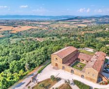 Italy Umbria Paciano vacation rental compare prices direct by owner 14476597