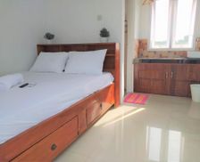 Indonesia Central Java Pekalongan vacation rental compare prices direct by owner 14662465