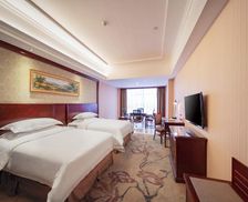 China Jiangxi Jiujiang vacation rental compare prices direct by owner 14436352