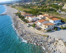 Italy Calabria Cittadella del Capo vacation rental compare prices direct by owner 18032164