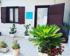 Italy Sicily Comitini vacation rental compare prices direct by owner 14985519