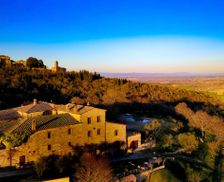 Italy Tuscany Montefollonico vacation rental compare prices direct by owner 14172778