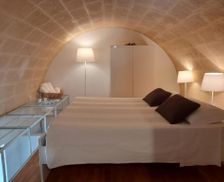 Italy Basilicata Matera vacation rental compare prices direct by owner 13123304