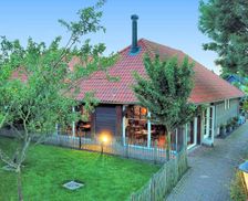 Netherlands Noord-Brabant 's-Gravenmoer vacation rental compare prices direct by owner 14050809