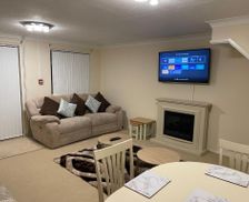 United Kingdom Bedfordshire Luton vacation rental compare prices direct by owner 23778523