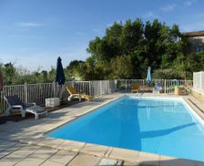 France Languedoc-Roussillon Cardet vacation rental compare prices direct by owner 13424166