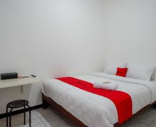 Indonesia Central Java Jatingaleh vacation rental compare prices direct by owner 14626731