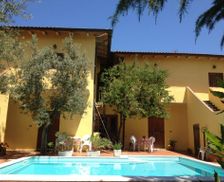 Italy Umbria Tuoro sul Trasimeno vacation rental compare prices direct by owner 15084397